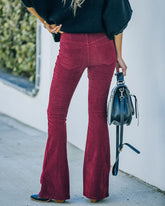 Sophie High Rise Bell Bottom Cordhose - Burgunderrot